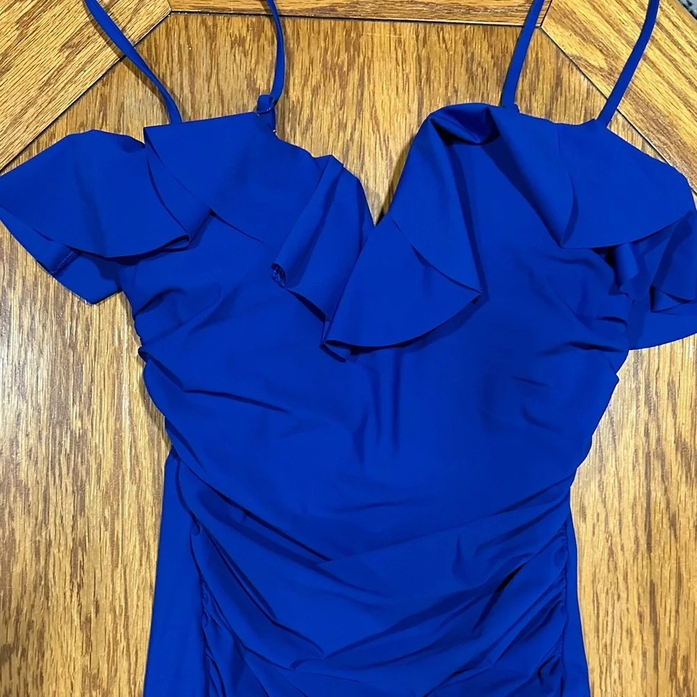 *J. CREW* Blue Ruched Ruffle One-Piece Swimsuit NWT Size 4 - Picture 4 of 11